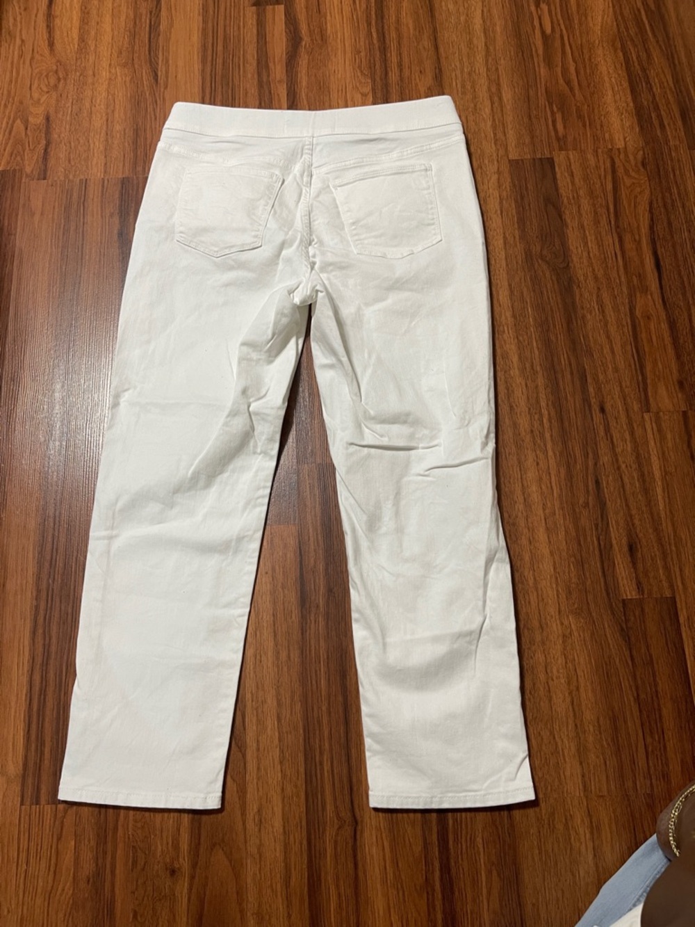 Soft surroundings White Straight Leg pull off n Pants with pockets size M - Picture 4 of 7